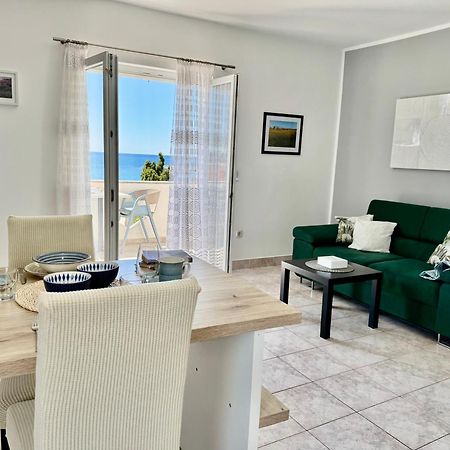 Emanuela 1 Apartment Novalja Luaran gambar
